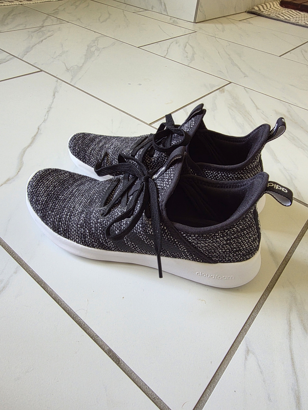 Adidas Cloudfoam Women's Black Knit Runner BRAND NEW